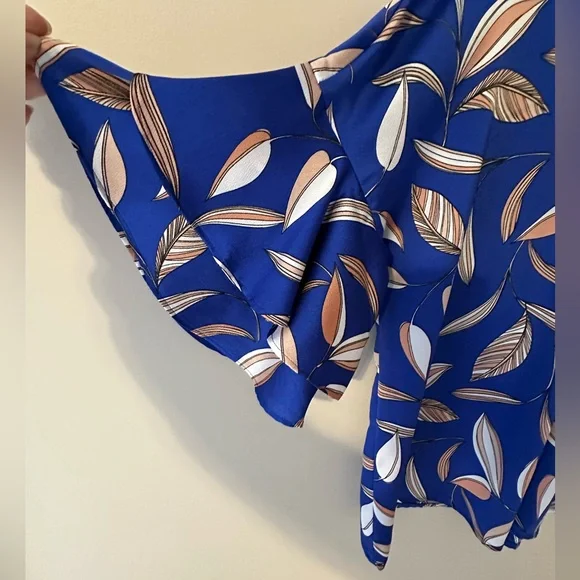 Liz Claiborne Navy Leaf Print Blouse - Picture 5 of 10